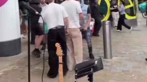 The usual suspects attack a musician because Allah doesn't like music, but he