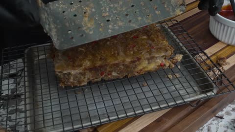 Meatloaf That’s Juicy, Tender, and Full of Flavor