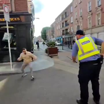 Foreigner starts stabbing pigs