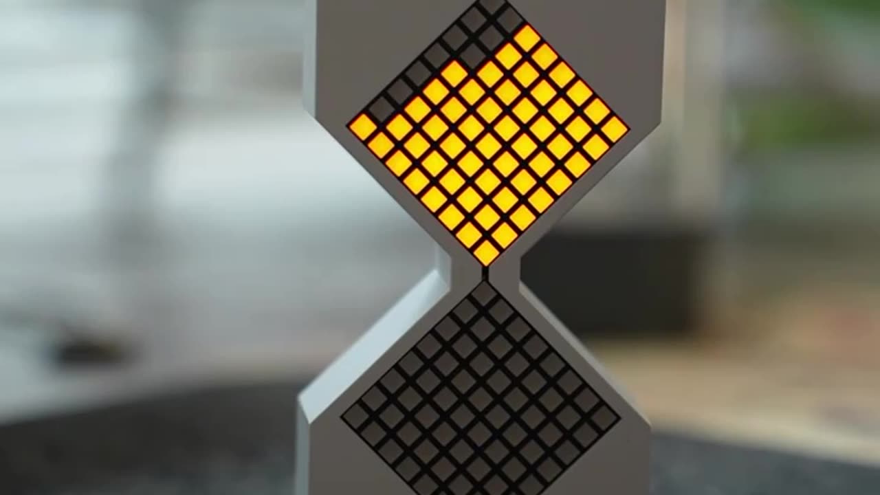 Electronic Hourglass with Gravity