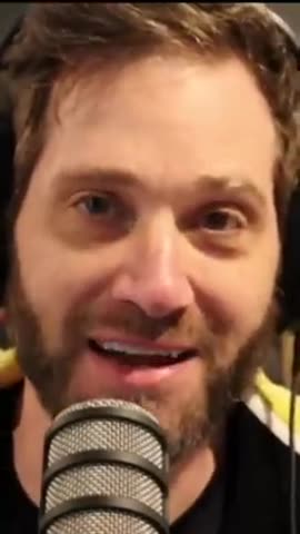 ICE Runs up On Illegals Protesting on a Freeway ~ by Salty Cracker (4/12/25)