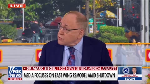 Leavitt SPARS with reporters over Trump's ballroom: 'Is it a big story?'