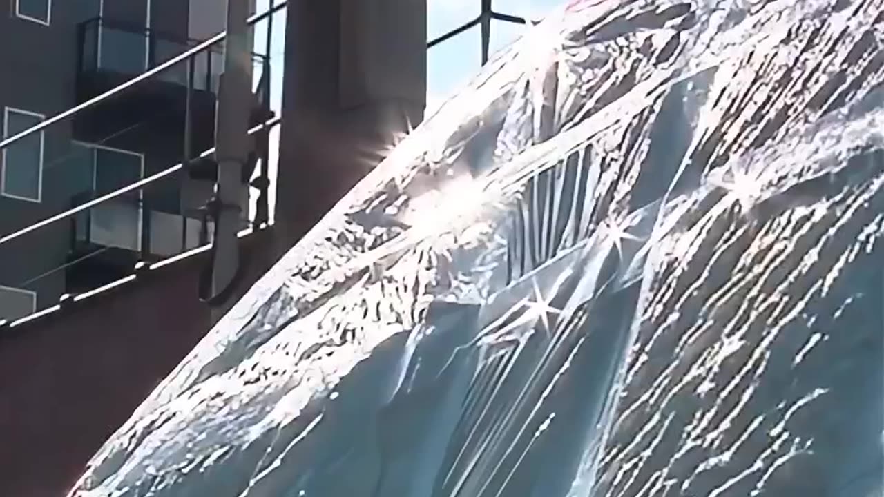 Minneapolis, Minnesota had over 125 cars windows smashed and robbed in one night