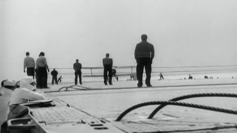 BOW LANDINGS, STERN ... - BOW LANDINGS, STERN TAKE-OFFS AND REGULAR LANDINGS ON BOARD - 428-npc-3485