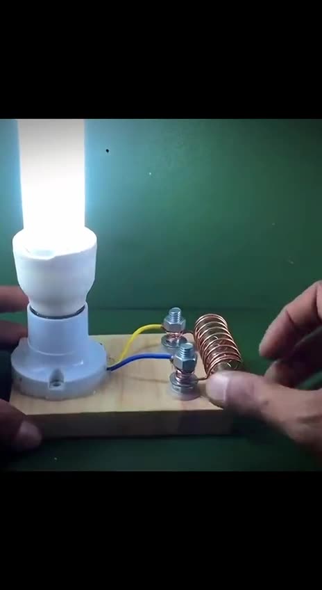 Simple perpetual energy generation device. Energy is free