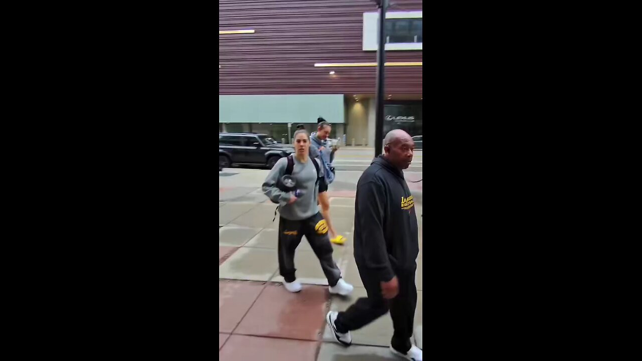 Kelsey Plum expresses displeasure when fans of the WNBA ask for her autograph.