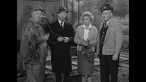 Petticoat Junction - S01E14 - Cannonball Christmas - 1963 - HD