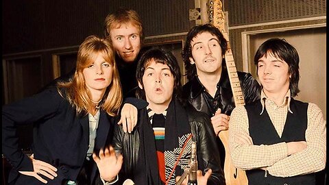 Maybe I’m Amazed ~ Paul McCartney ( Live )