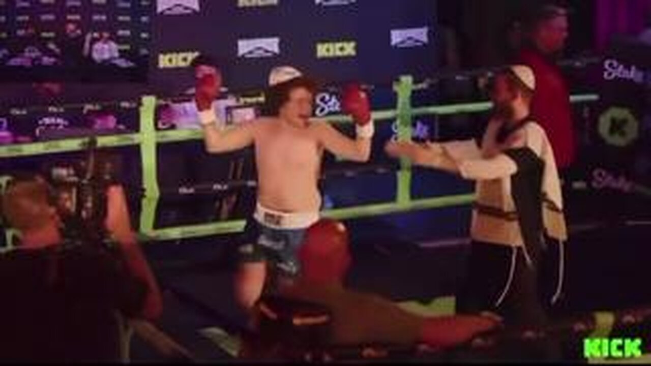 BLUBBER LANG 🥊🤕🤣 PUNCHES OUT❗