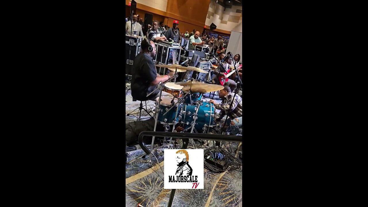 Twinkie Clark Tribute at the Late Night Musical... Pooter Golden on drums.. #Drums #cogicaim2025 🥁🔥