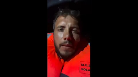 🇮🇱/🇵🇸 NEW: A video taken from the Madleen – a crew member says they're being surrounded by IDF