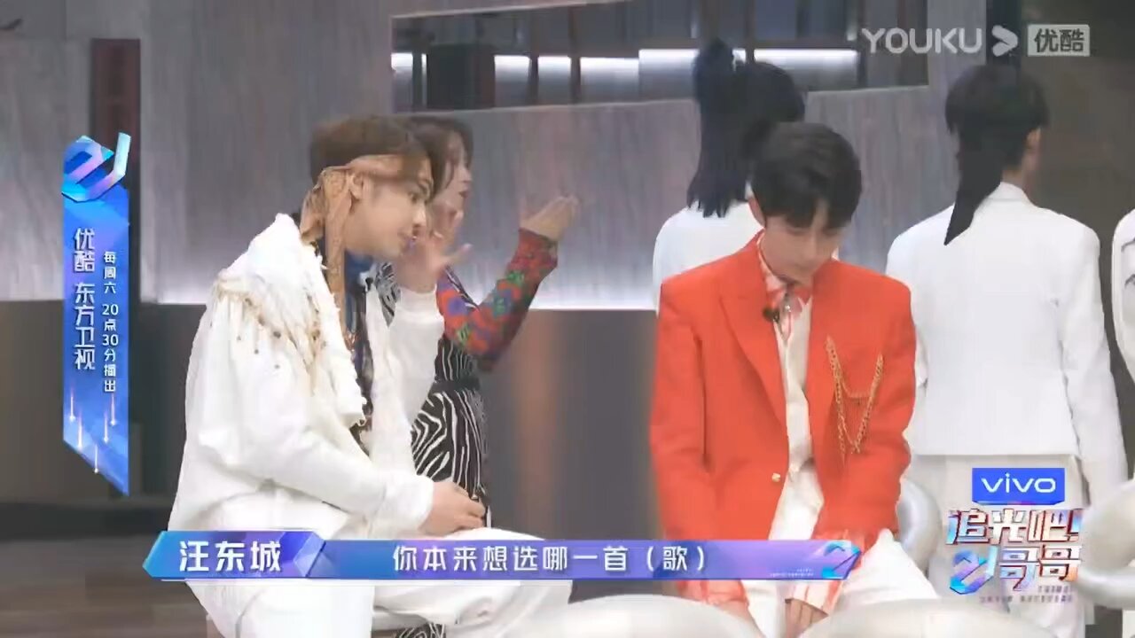 Yu Menglong于朦朧