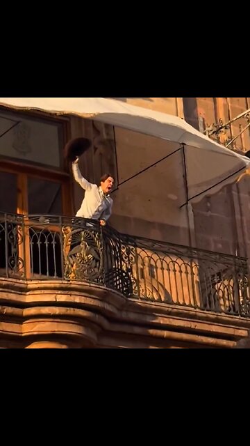 Manifestantes toman violentamente palacio de Gobierno tras el asesinato de alcalde en México