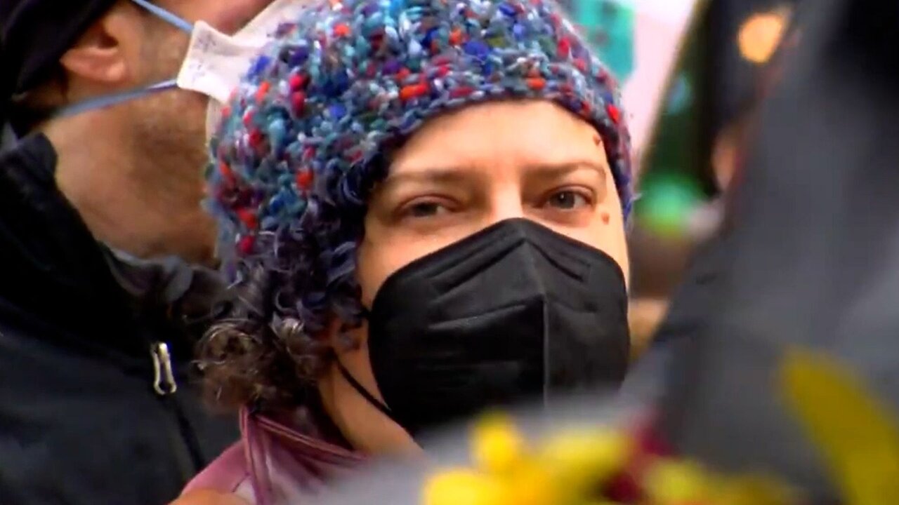 They're Not Sending Their Best & Brightest to the 'Hands Off' Protests