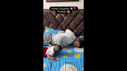 पुशअप पापा के साथ