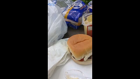 me and my dad had a cook out on memorial day!!