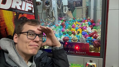 Golden Egg Claw Machine Gone Wrong: Epic Disaster!