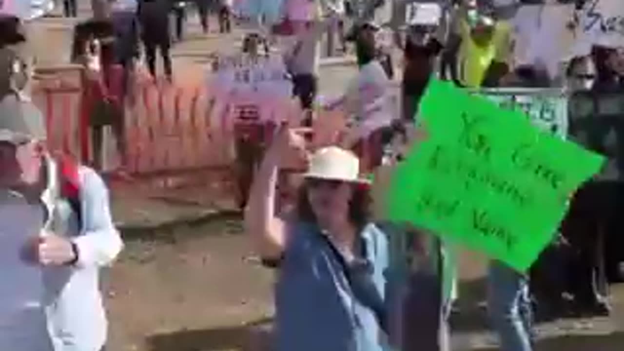 Alex Jones went to the Tesla Austin protest in a Cybertruck