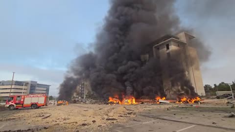 🚨 Breaking News 🚨 The missile targeted the headquarters of Microsoft