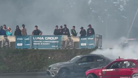 BMW VS FORD MUSTANG