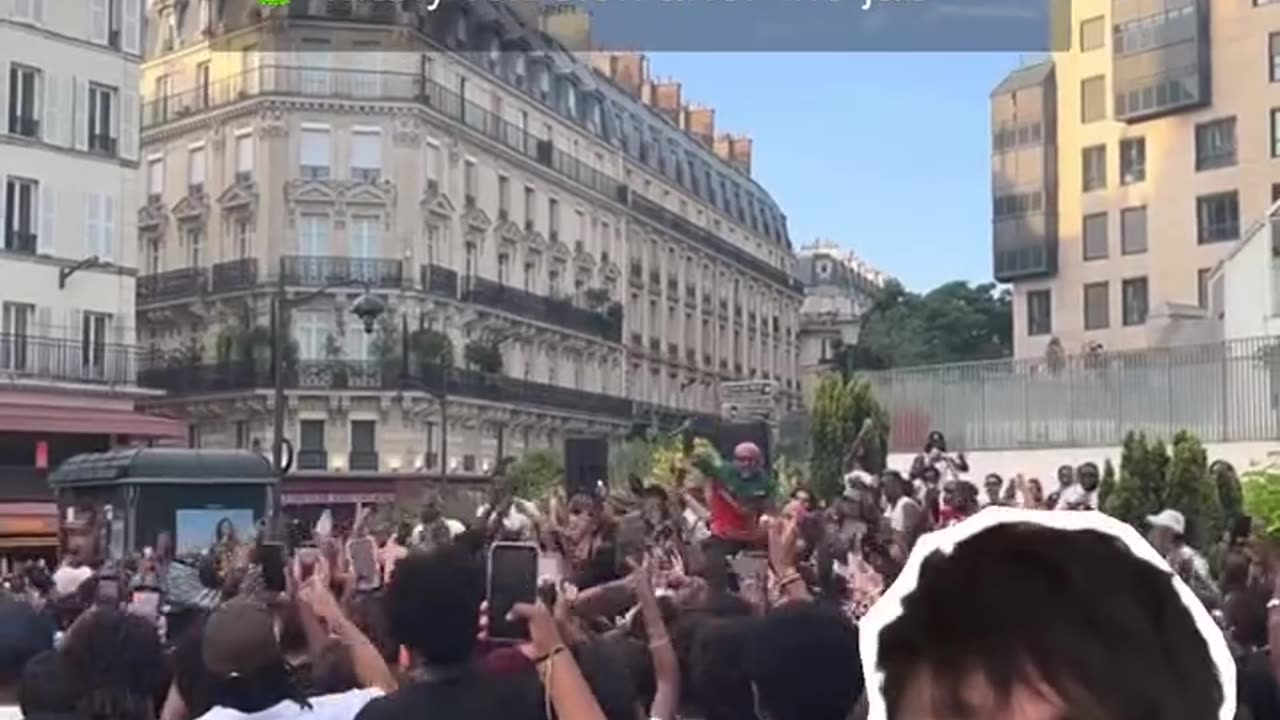 Syringe attacks in France! 💉🇫🇷#Digitalnomad #SyringeAttack #France (1)