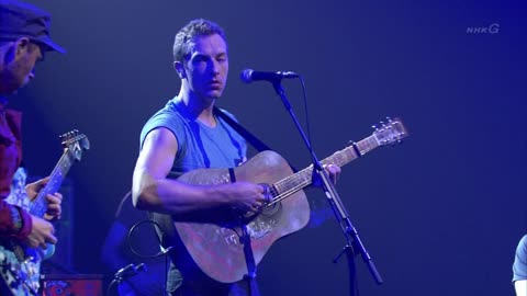 Us Against the World - Coldplay (live)