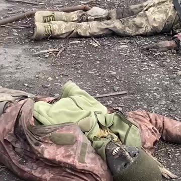 Ukraine war combat footage 4/11/25