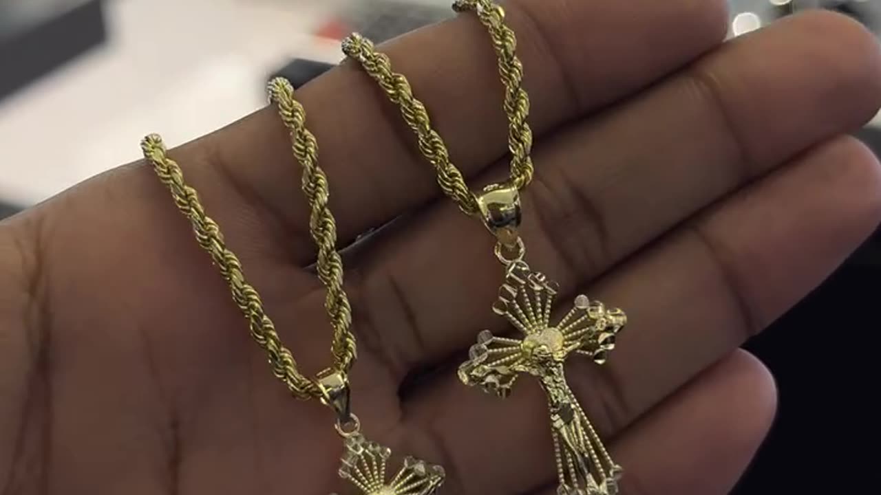 10K Gold Cross Pendant & Rope Chain Setups