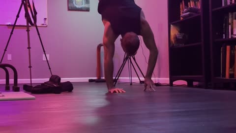 Day 3 - One Arm Handstand Journey - 3 Finger Tent