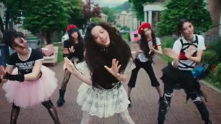 Amazing: ILLIT (아일릿) 'jellyous’ Official MV