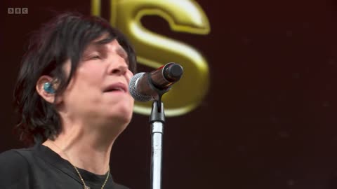 I Don't Want a Lover - Texas (live)