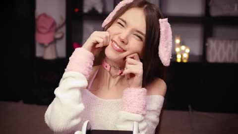 Roleplay ASMR Bunny Eating Carrot Rabbit Kawaii - #ASMR #Relaxing