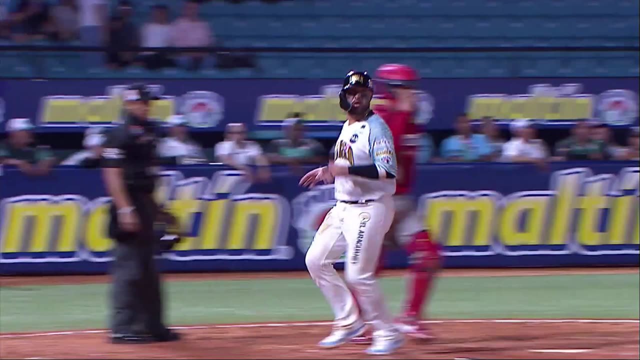 Luisangel Acuña e Ildemaro Vargas iniciaron su show