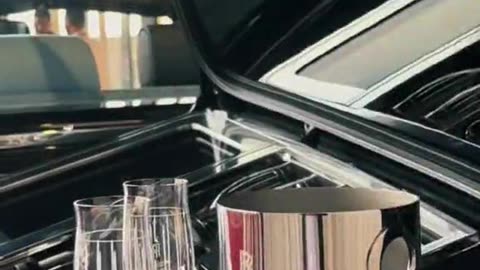 ⚡💨 Discover the Power of this Dubai Luxury Car! | LuxurySportsCars