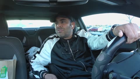 Un Paseo y un Bocado: IRL en el Coche con El Mejor Madridista