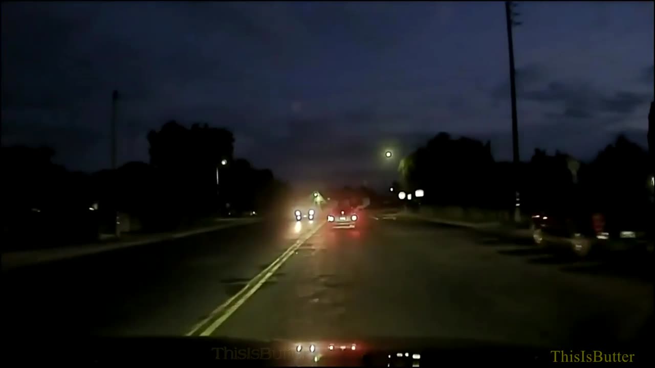 Dashcam shows Madera police officer pulling DUI suspect over after a near head-on collision