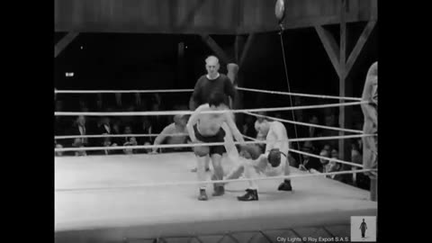 Chaplin's Funny Boxing Video