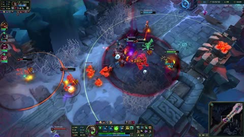 League of Legends with Naomiee!