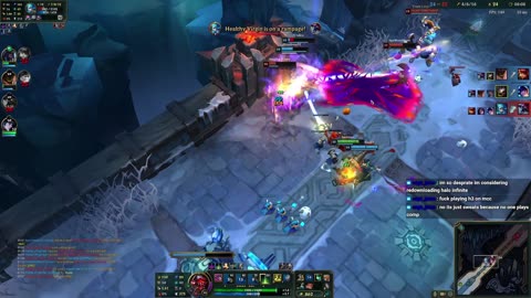 League of Legends with Naomiee!