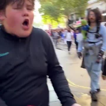 They chased brown women at Tommy Robinson's far-right march I was born in America Slap her, slap her