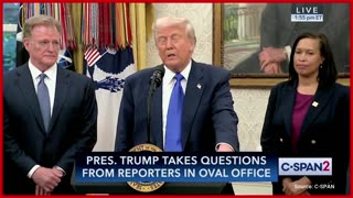 Trump Tells Hilarious Story about What Melania Thought of Picture of Him as the Pope