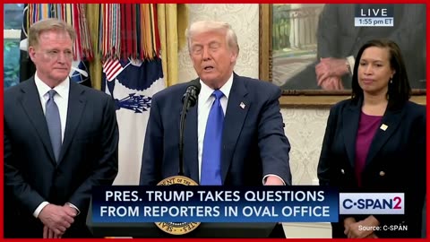 Trump Tells Hilarious Story about What Melania Thought of Picture of Him as the Pope