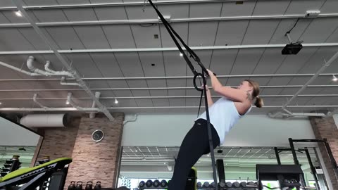 Ekat valot ulos 😍 Täydellinen pohja meikille ICIW alekoodi