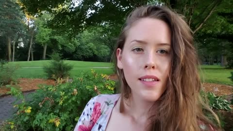 "I Have NO Friends" - 21 Years Old Woman