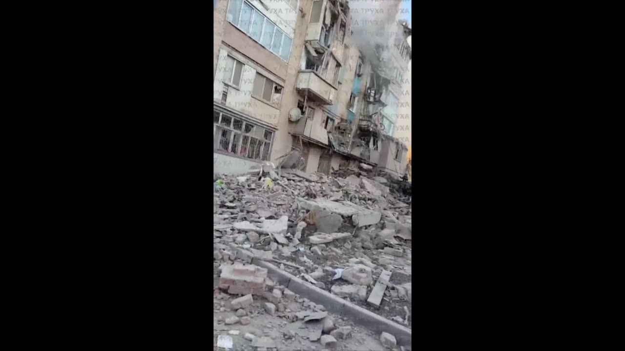 Εκρήξεις συγκλονίζουν τη δυτική Ουκρανία μετά από ρωσικές επιθέσεις