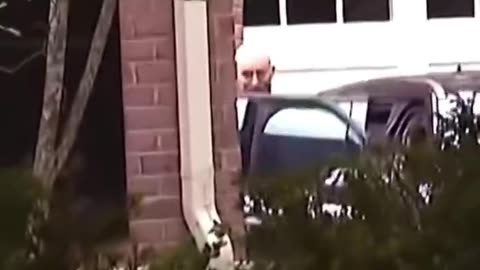Secret Service 86' ing James Comey.