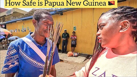 EVERY MEN DOING THIS TO ME IN PAPUA NEW GUINEA 🇵🇬