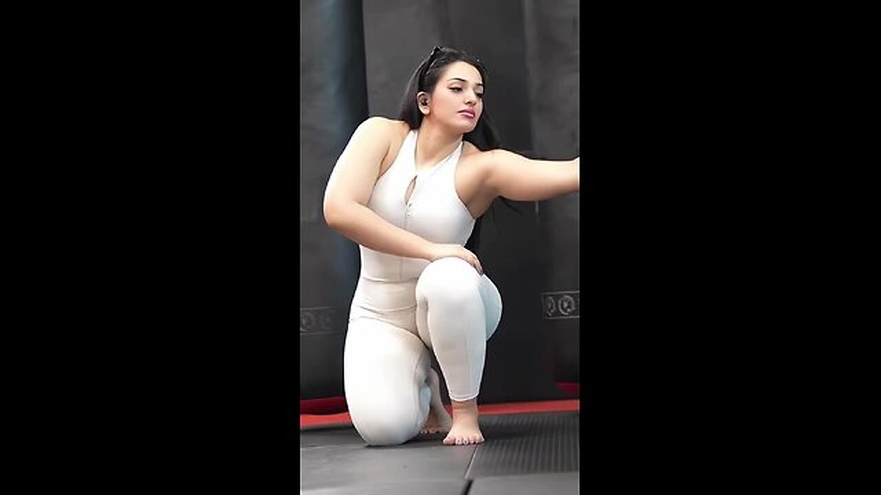 Hot girl 💕😘Ravishing body 😘🔥Hot girl 💕😘Steamy hottie 😍💦Sexy girls 💦🥵