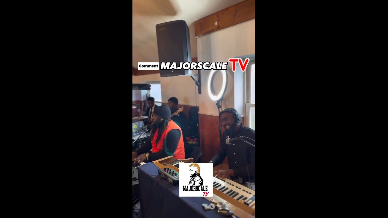 @just_drums_please the bros are churchin π΅πΈπΆπΉπ₯ #praisebreak #majorscaletv