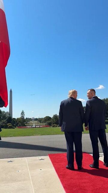 Trump greets Polish President Nawrocki at the White House as F-16 and F-35 fighter jets